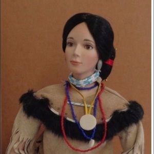 “ Lozen “ Native American Doll Hamilton Collection by David Wright